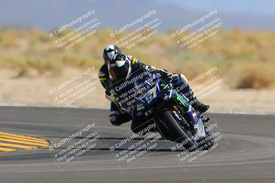 media/Oct-08-2022-SoCal Trackdays (Sat) [[1fc3beec89]]/Turn 16 (125pm)/